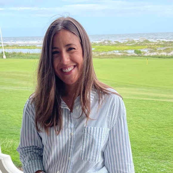 Meet your Posher, Emily - Picture 1 of 1